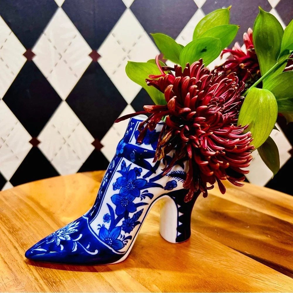 Vintage Delft Vase Blue & White Ceramic Shoe Planter or Desk Stationary Hold - Picture 3 of 10